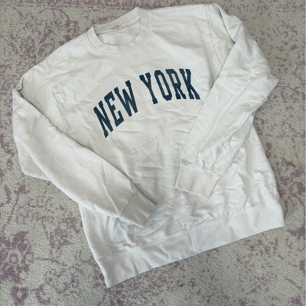 Brandy Melville Sweatshirt